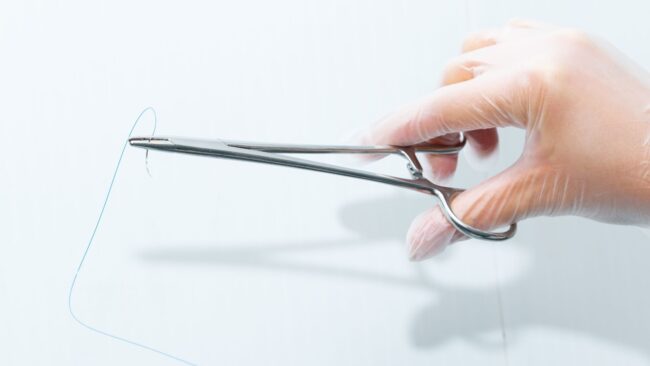 matériel de suture
